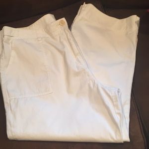 Jones signature white wide leg crop size 16